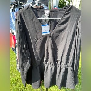 NWT Anne Klein pleated sleeve black shirt XL